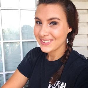 Meet your Posher, Whitney